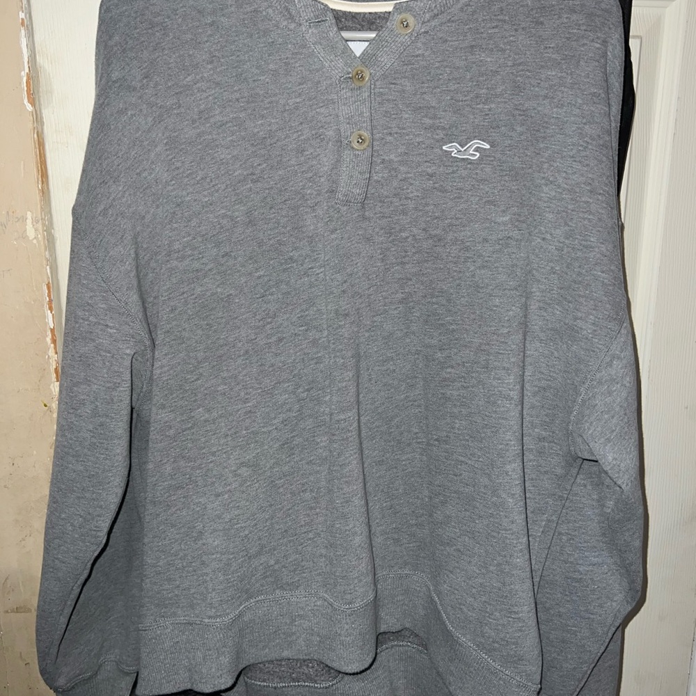 hollister grey henley sweater